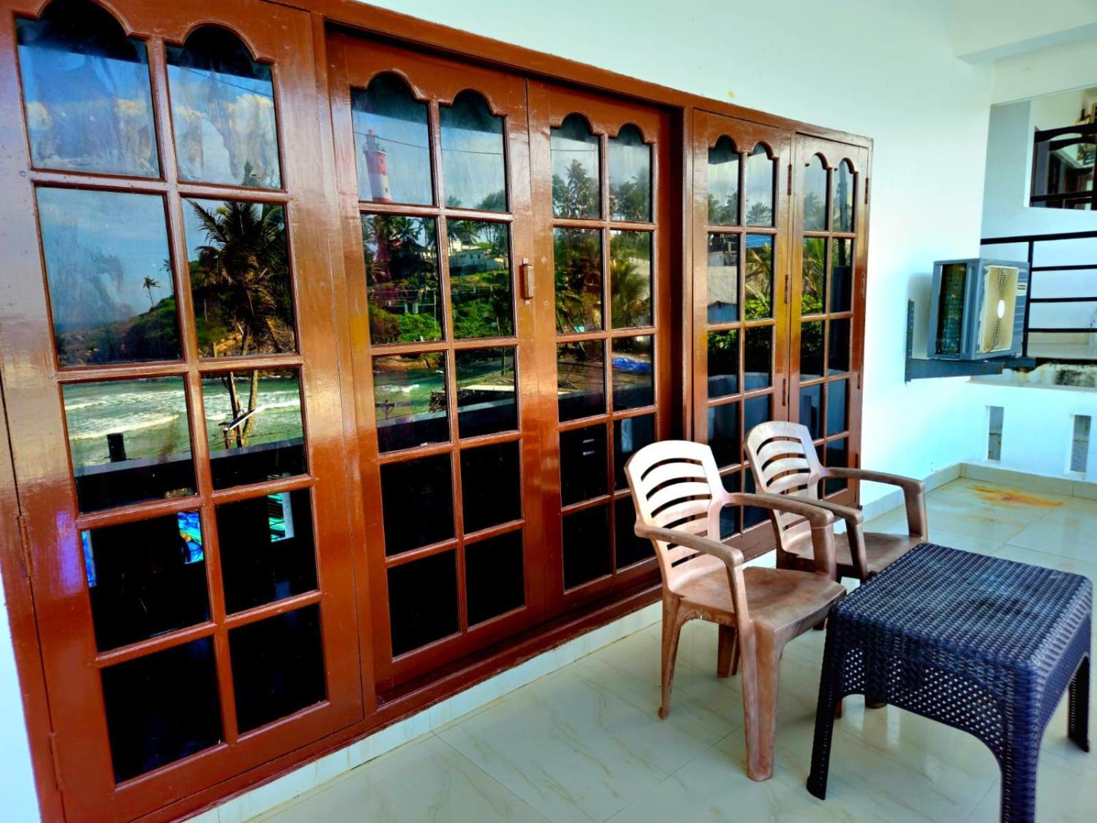 Orion Beach Hotel Kovalam Exterior foto